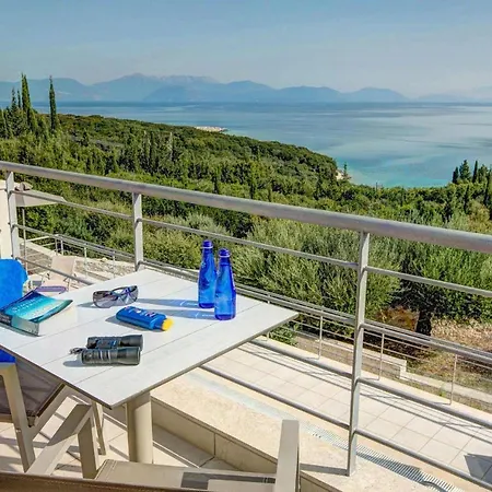 Sleeps 4 Pool Air Con Wifi * Fiszkárdo