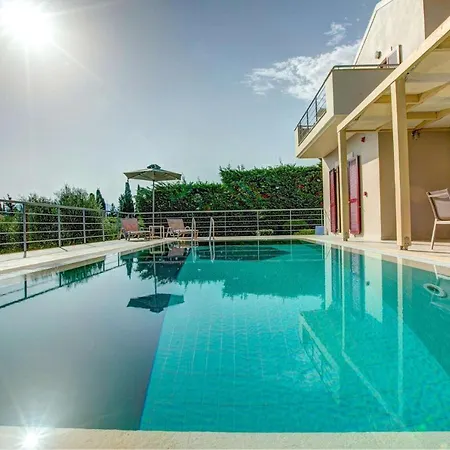 Sleeps 4 Pool Air Con Wifi Villa Fiskardo
