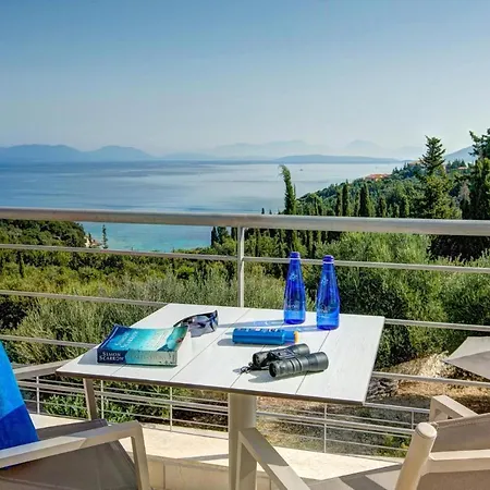 Sleeps 4 Pool Air Con Wifi Villa *